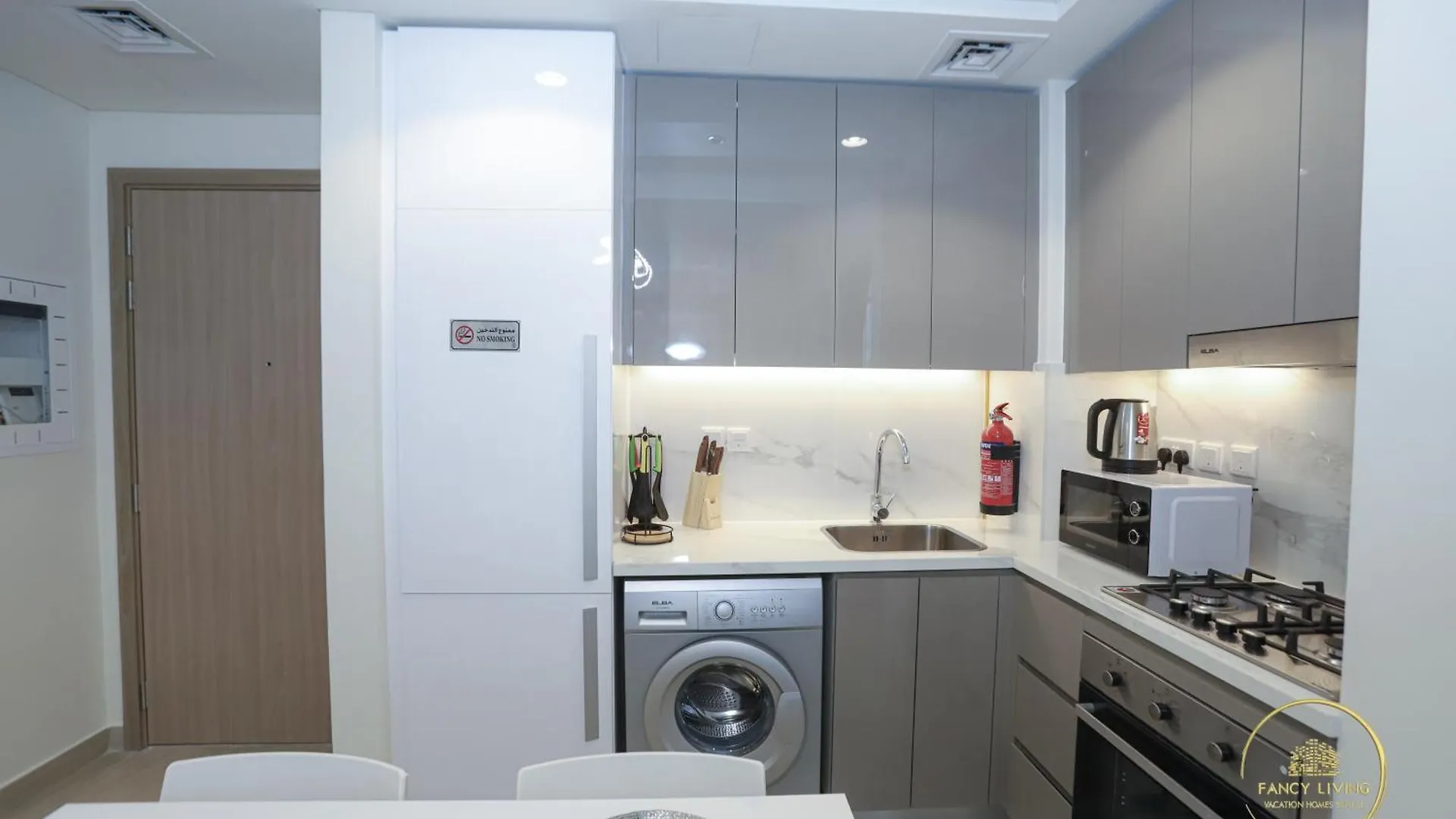 Luxury 2-Bhk Apartment Located In Azizi Riviera 47 Riv 47-419 Dubai